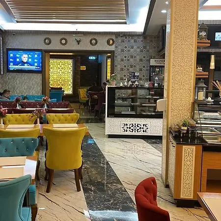 Demosan ホテル ヒルデン