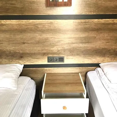 Demosan ホテル ヒルデン