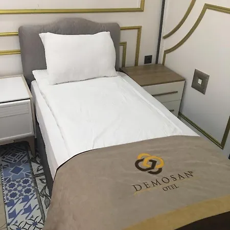 호텔 Demosan 3*