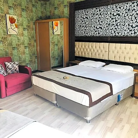 Demosan 3* Hilden
