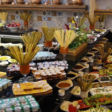 Hotel Demosan 3*
