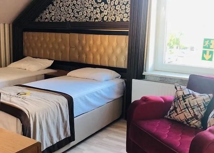 Demosan 3* Χίλντεν